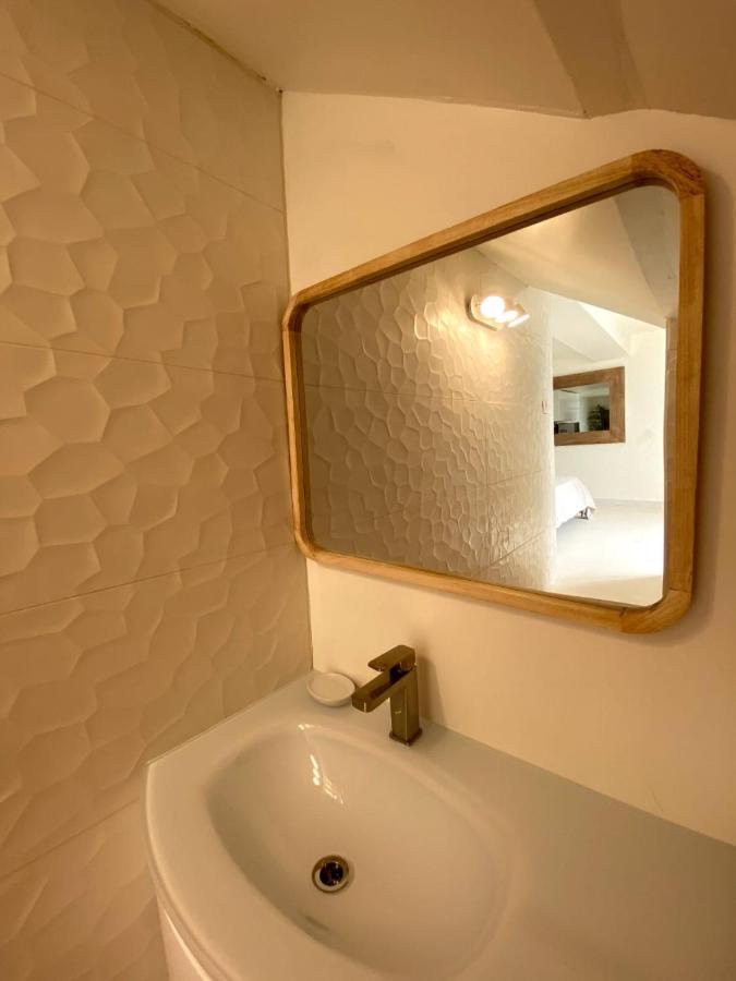 Les Suites Love 3 Spa Vue Mer Piscine Marsilia Exterior foto